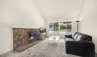 4510 E Hightree Cir, Anaheim, CA 92807