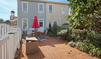 32 EAST St, Annapolis, MD 21401