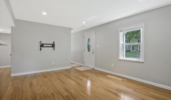 6024 RIXEY Dr, Alexandria, VA 22303