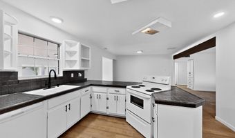 807 TORRES Dr, Belen, NM 87002