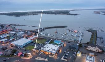 365 2nd St SE, Bandon, OR 97411