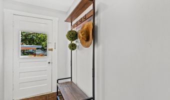 222 REDWOOD St, Alamo Heights, TX 78209