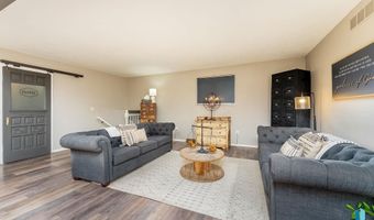 609 S Splitrock Blvd, Brandon, SD 57005