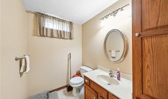 350 Aspen Ct, Aurora, OH 44202