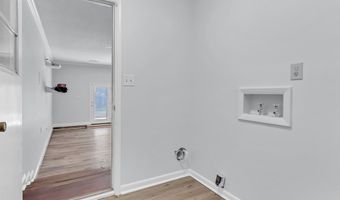 212 RAINTREE Dr, Albany, GA 31705