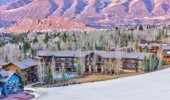 133 Prospector Road Unit 2410- Fw 3 26 33 & Float 2410- Fw 3,26,33 & Float, Aspen, CO 81611