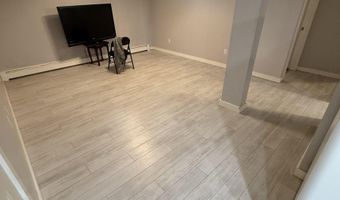 121 DUNBAR Ave, Fairbanks, AK 99701