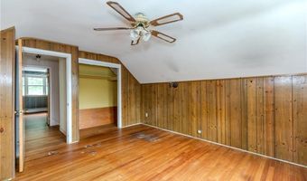 80 Westwood Rd, North Smithfield, RI 02896