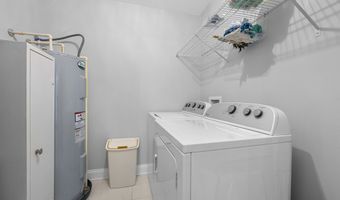 3109 E Bryant Ave, Bell, FL 32619