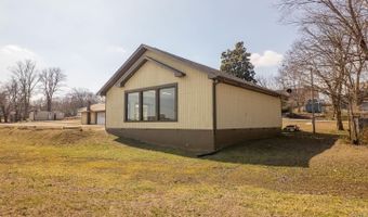 105 Couch St, Alton, MO 65606