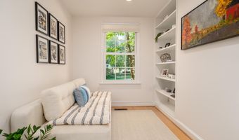 4903 EARLSTON Dr, Bethesda, MD 20816