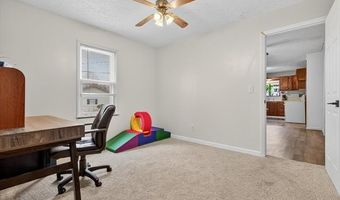 521 NE Elmhurst Ave, Bartlesville, OK 74006