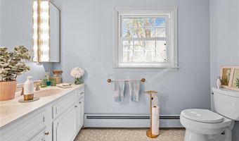 1340 Waterford Dr, East Greenwich, RI 02818