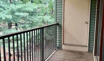 226 Perth Hill Ct, Aberdeen, NJ 07747