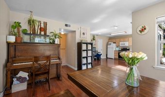 63 Crocker St, Ashland, OR 97520