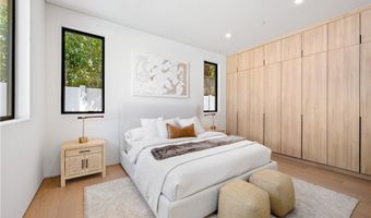16728 Morrison St, Encino, CA 91436