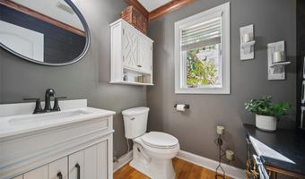 34089 Mill Creek Dr, Adel, IA 50003