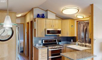15577 HIGHWAY 101 F2, Brookings, OR 97415