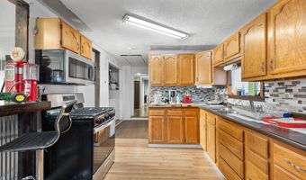 207 W Logan St, Attica, IN 47918