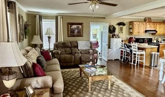 3305 Hustleville Rd, Albertville, AL 35951