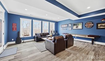 741 Fawns Glen Pl, Clover, SC 29710