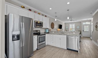 2800 W Ft Macon Rd 24, Atlantic Beach, NC 28512