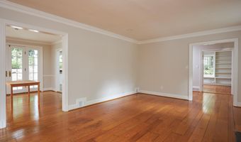 5306 ALBEMARLE St, Bethesda, MD 20816
