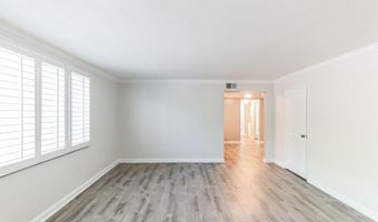 4225 N HENDERSON Rd 103, Arlington, VA 22203