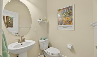 6903 CRESTPOINT Dr, Apollo Beach, FL 33572