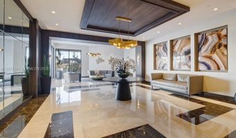 20505 E Country Club Dr 143, Aventura, FL 33180