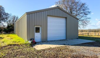 8667 W Hardwood Rd, Atoka, OK 74525