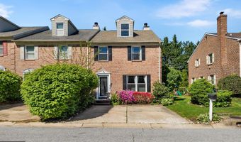 11 WELLINGTON W Dr, Hockessin, DE 19707