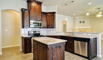 708 Westgate Dr, Aledo, TX 76008