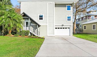 415 SEMINOLE Rd, Atlantic Beach, FL 32233