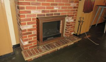 67 Bridge St, Amsterdam, NY 12010
