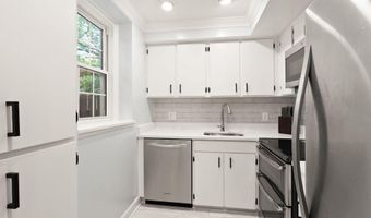3080 S ABINGDON St A1, Arlington, VA 22206