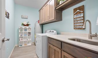 1074 S Bay St, Aransas Pass, TX 78336