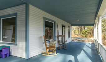 10 King St, Rockingham, VT 05101