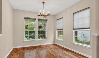 800 PARADISE Ln, Atlantic Beach, FL 32233