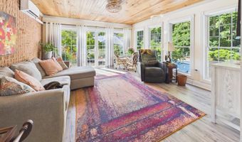 2312 W Rockhouse Rd, Ashland, KY 41102