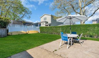 307 18th Ave, Belmar, NJ 07719