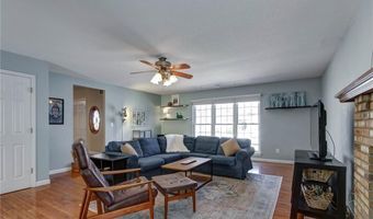 564 Woodlyn Xing, Ballwin, MO 63021