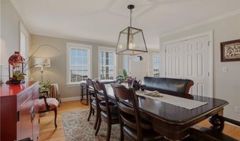 11 King Philip Ave, Bristol, RI 02809