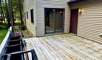 84 Tanglewood Dr, Albrightsville, PA 18210