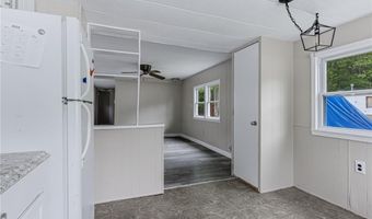 53 Park Ln, Coventry, RI 02816