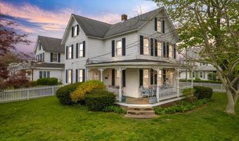 4 York Ave, East Lyme, CT 06357