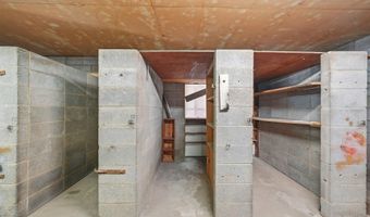 6370 Deschutes Rd, Anderson, CA 96007