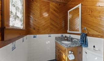 60 Sandwich Rd, Bourne, MA 02532