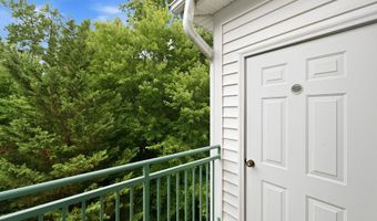 15612 EVERGLADE Ln 404, Bowie, MD 20716