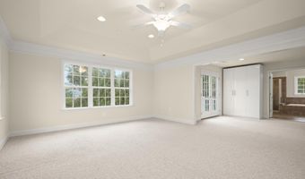 6005 ROOSEVELT St, Bethesda, MD 20817